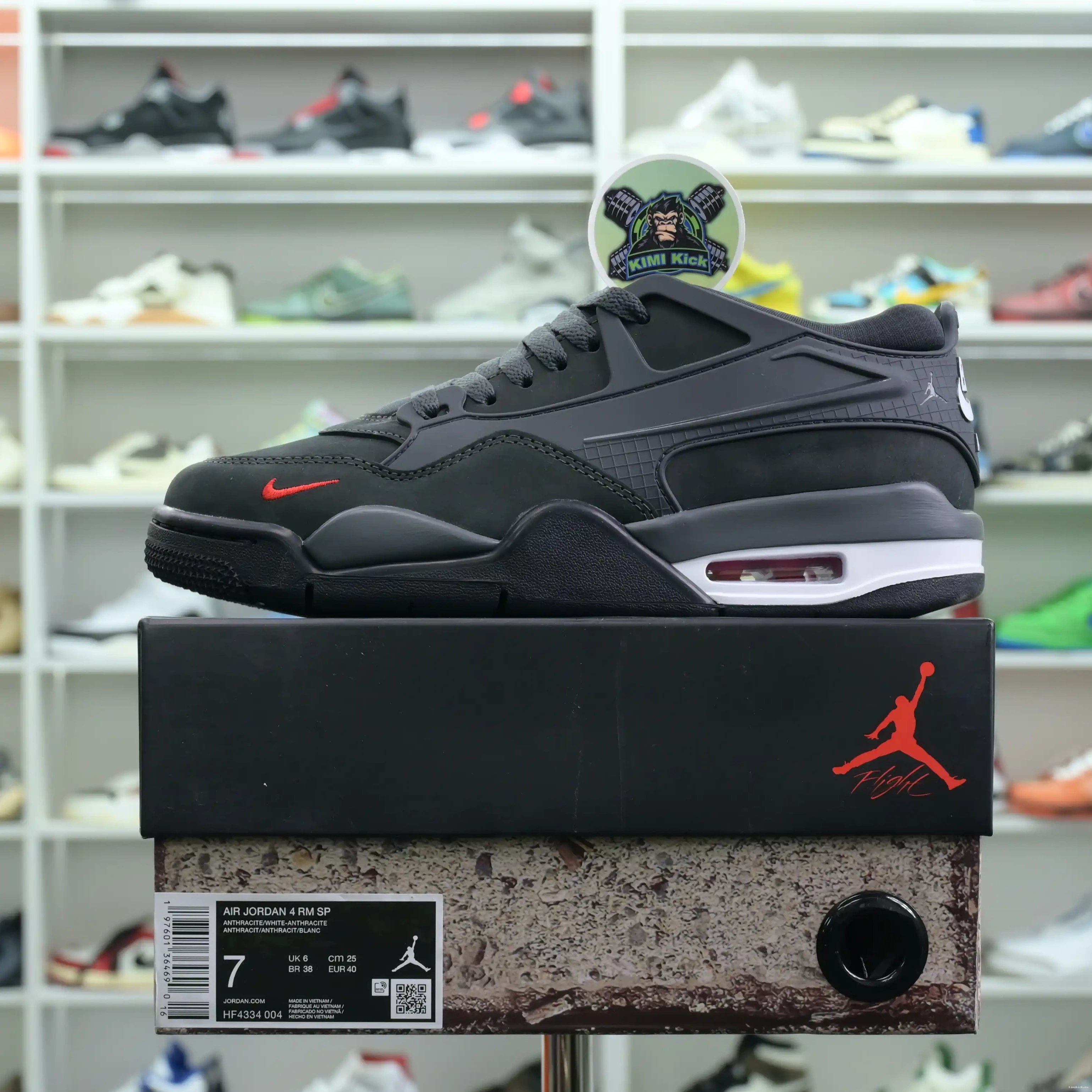 Sylvester Jordan Kimikick RM x Air SP 4 “Anthracite” Jordan Nigel 0509